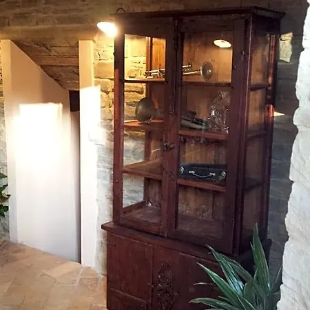 Bed & Breakfast Valbuona 3*